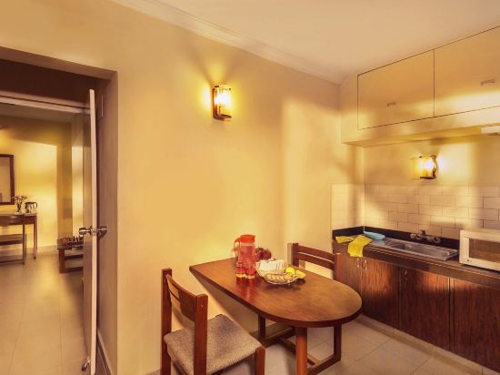 Фото Sterling Puri