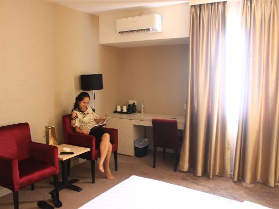 Фото Biz Hotel Batam
