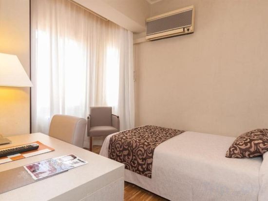 Фото Hotel Lauria