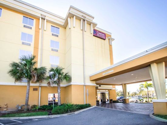 Фото Comfort Suites Orlando Airport