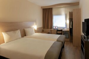 ibis Adana (Adana, Seyhan, Turhan Cemal Beriker Blv., 49/A), otel  Adana'dan