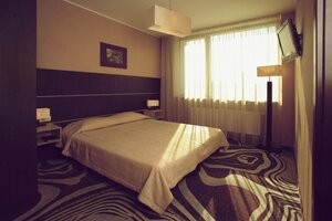 Magnus (Kaunas, Centro seniūnija, Vytauto prospektas, 25), hotel