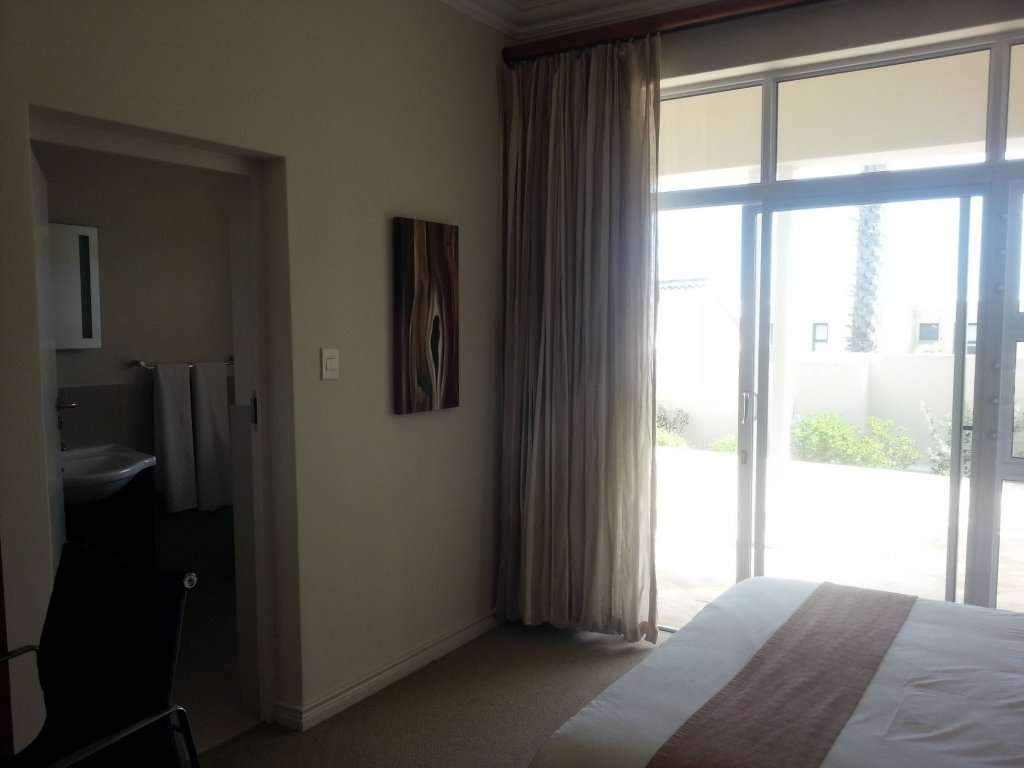 Фото The Sir David Boutique Guest House