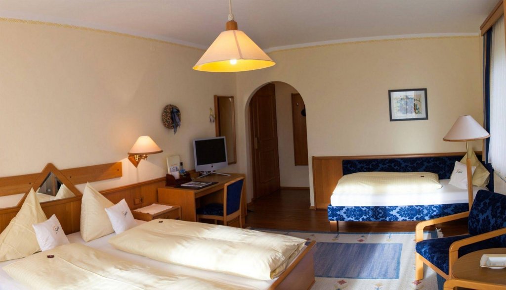 Фото Hotel Sallerhof