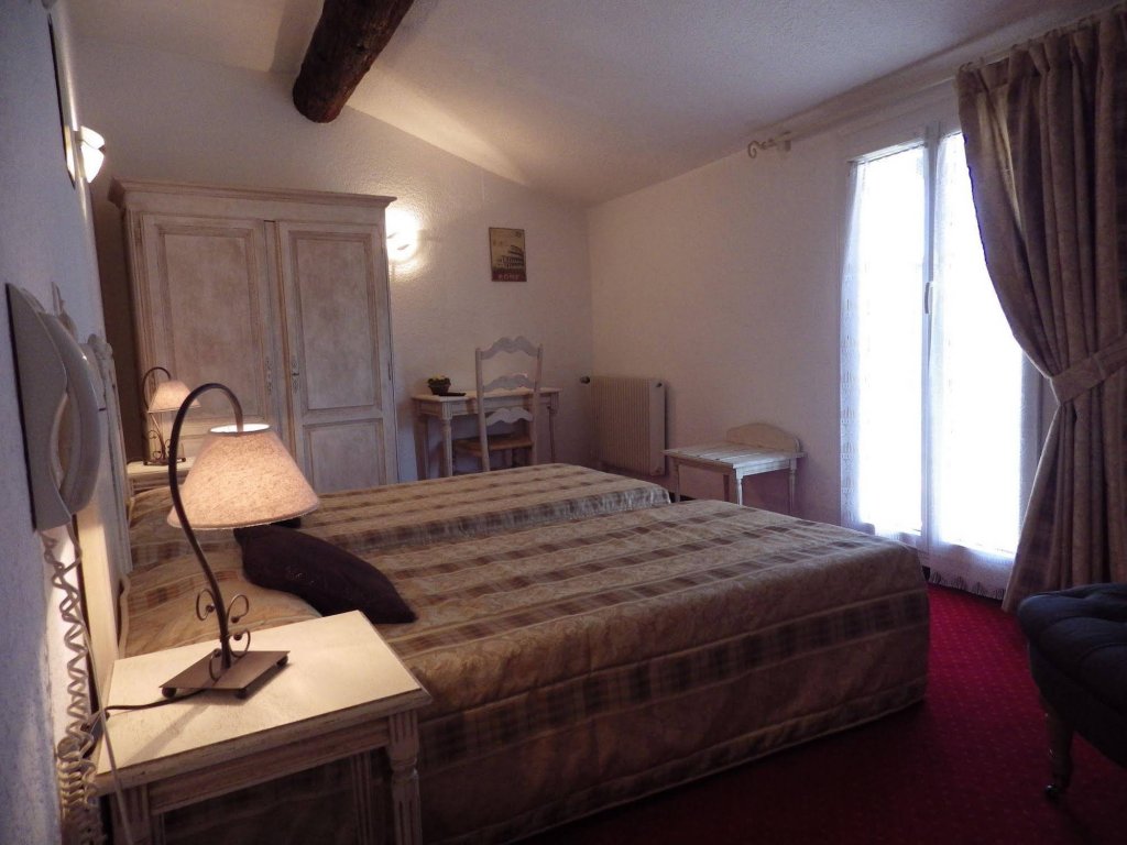 Фото Hotel Porte de Camargue