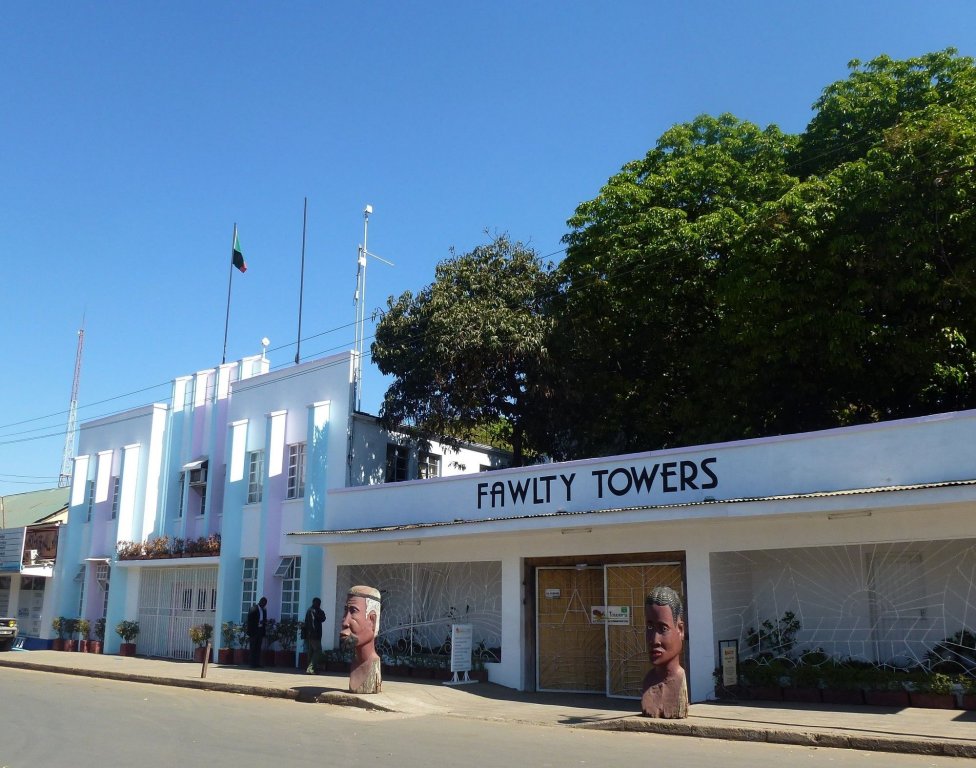 Фото Fawlty Towers