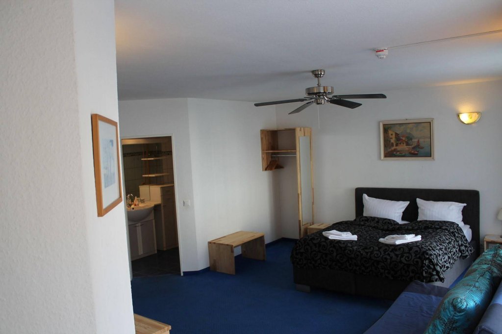 Фото City Lounge Hotel