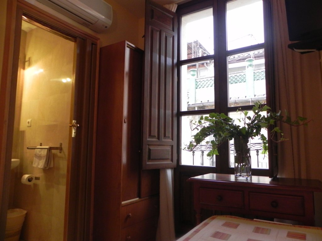 Фото Hostal El Olivo