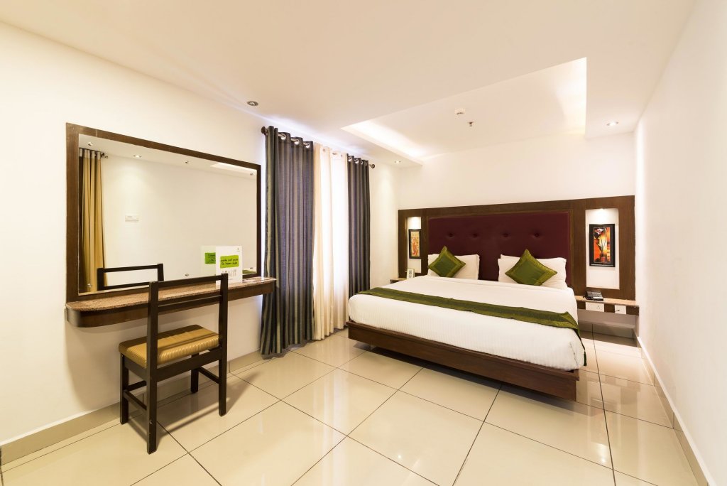 Фото Hotel South Avenue