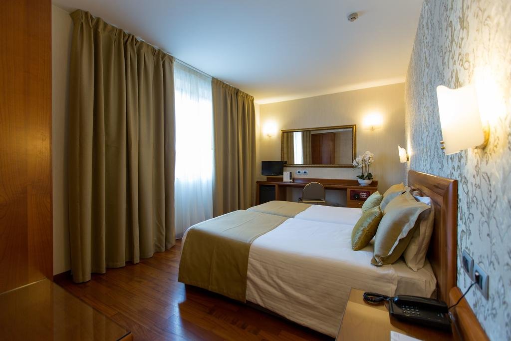 Фото Palace Verona