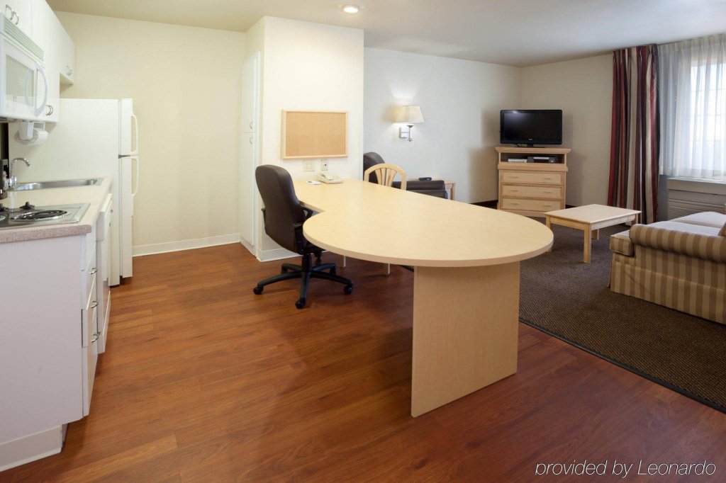 Фото Candlewood Suites Austin-Round Rock, an Ihg Hotel