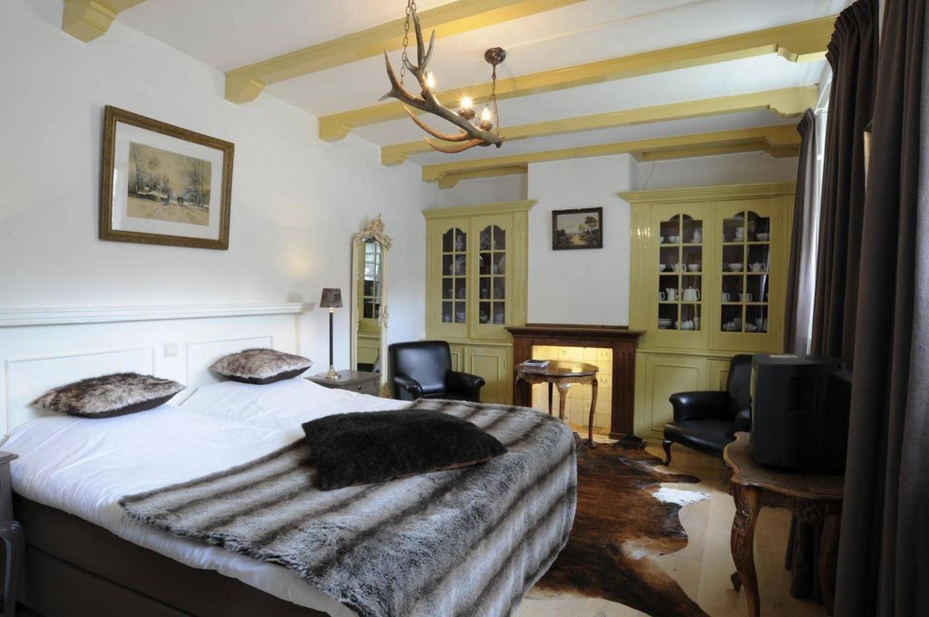 Фото Romantik Hotel Auberge de Campveerse Toren