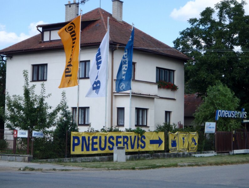 LPG Filling Station Pneuservis - Maroňovi Zlín Fryšták, Zlin Region, photo