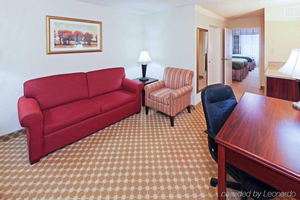 Фото Country Inn & Suites by Radisson, Oklahoma City Airport, Ok