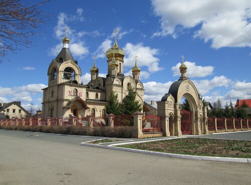 Orthodox church Tserkov Serafima Sarovskogo V Prigorodnom, Orenburg Oblast, photo