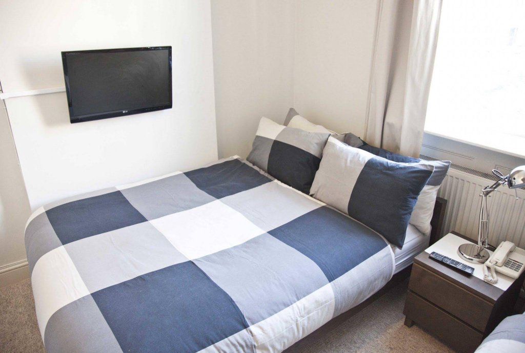 Фото Griffin House Hotel