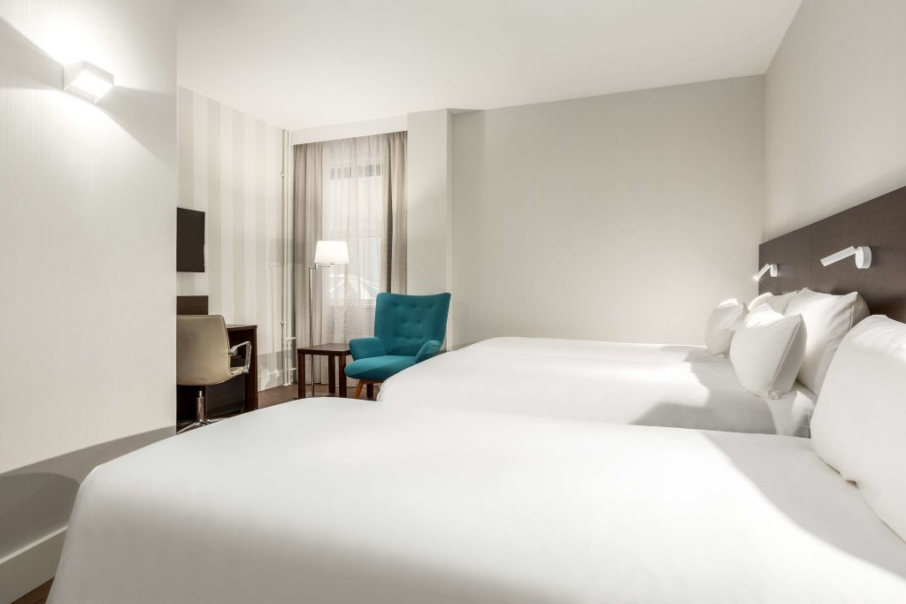 Фото Nh City Centre Amsterdam