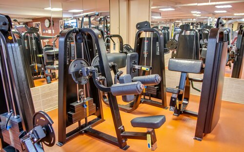 Спорттық, жаттығу құрылғылар залы Figura gym, Тольятти, фото