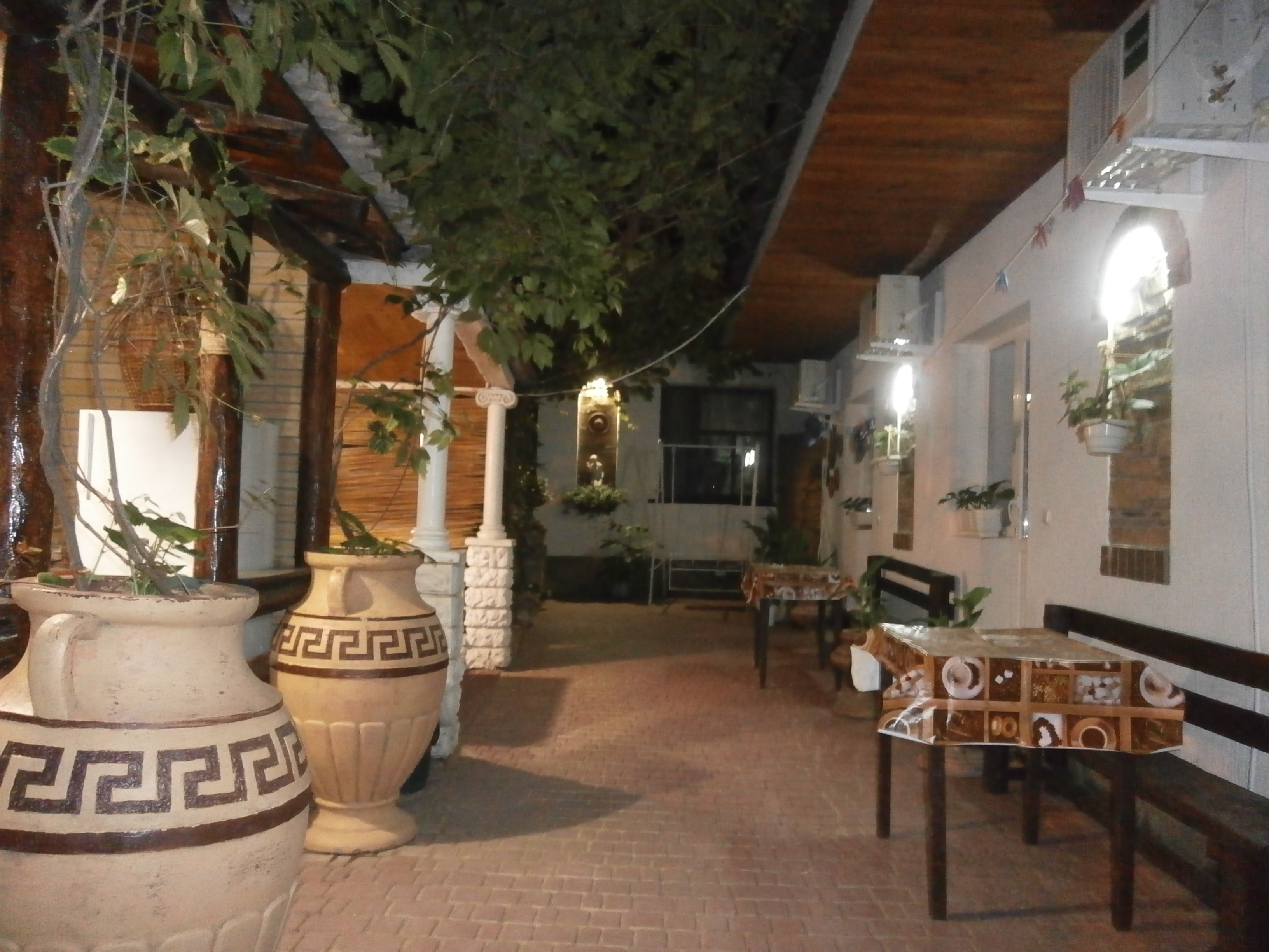 Фото Античный Дворик