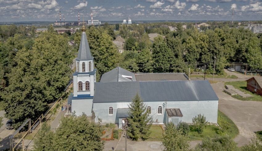 Храм всех святых ул суворова 37 фото
