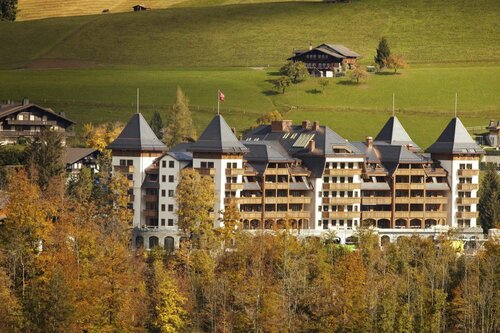 Внешний вид отеля The Alpina Gstaad в Саанене, фото 4