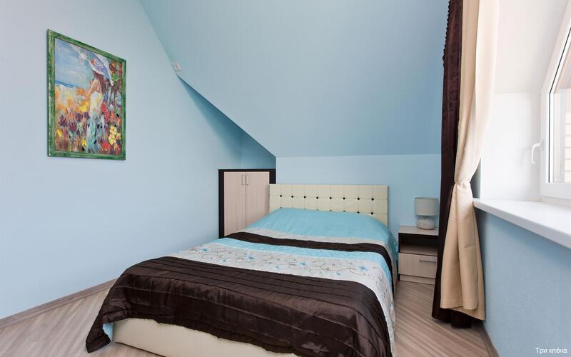 Фото Три клена