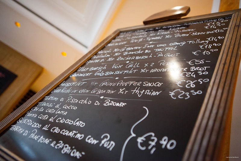 Фото Hotel an der Oper