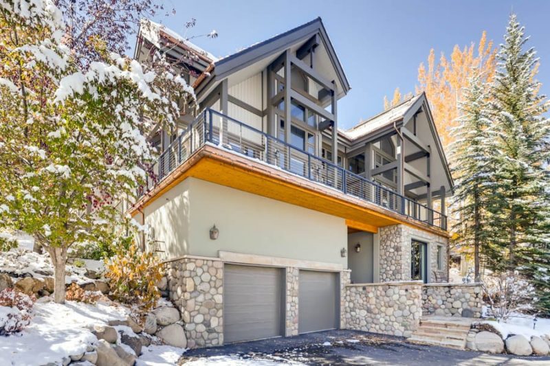 Фото Kiva Lodge by East West Hospitality