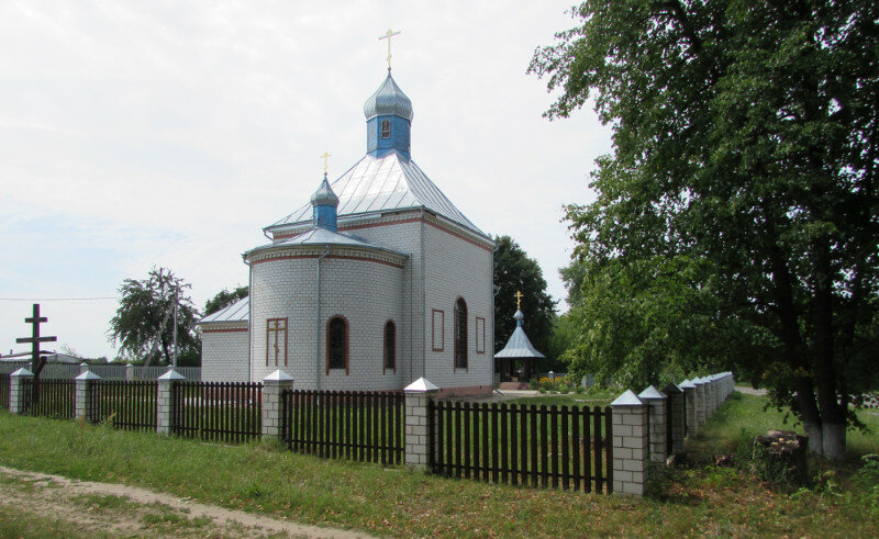 Протестантская церковь Храм Почаевской иконы Божией Матери, Гомельская область, фото