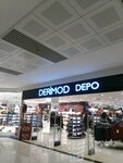 Derimod (Eski Londra Asfaltı Cad., No:89, Güngören, İstanbul), kürk ve deri giyim mağazaları  Güngören'den
