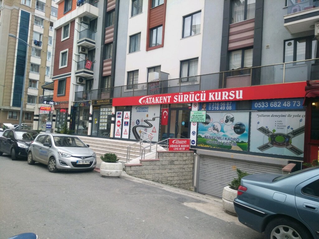 Agencia inmobiliaria Modern House Real Estate and Consulting Services, , foto