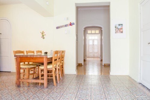 Фото Poppy Hostel Curacao