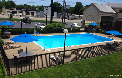 Фото Bluegrass Inn