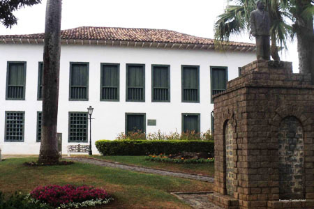 Фото Bourbon Curitiba Hotel e Suítes