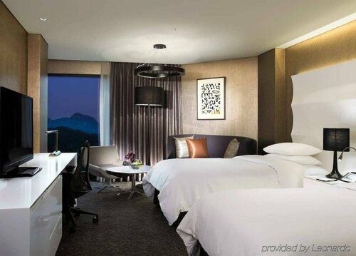 Гостиница Swiss Grand Hotel Seoul & Grand Suite в Сеуле
