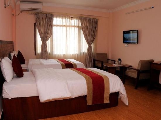 Фото Hotel Brihaspati