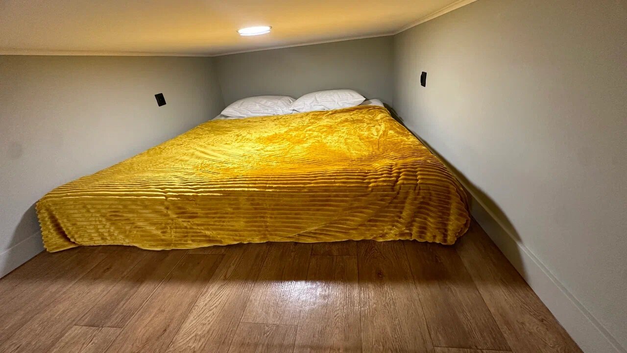 Фото ХотАпарт на Литейном