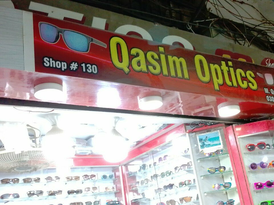 Contact lenses Qasim optics, Karachi, photo