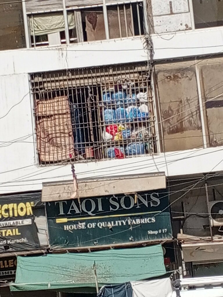 Clothing store Taqi sons, Karachi, photo