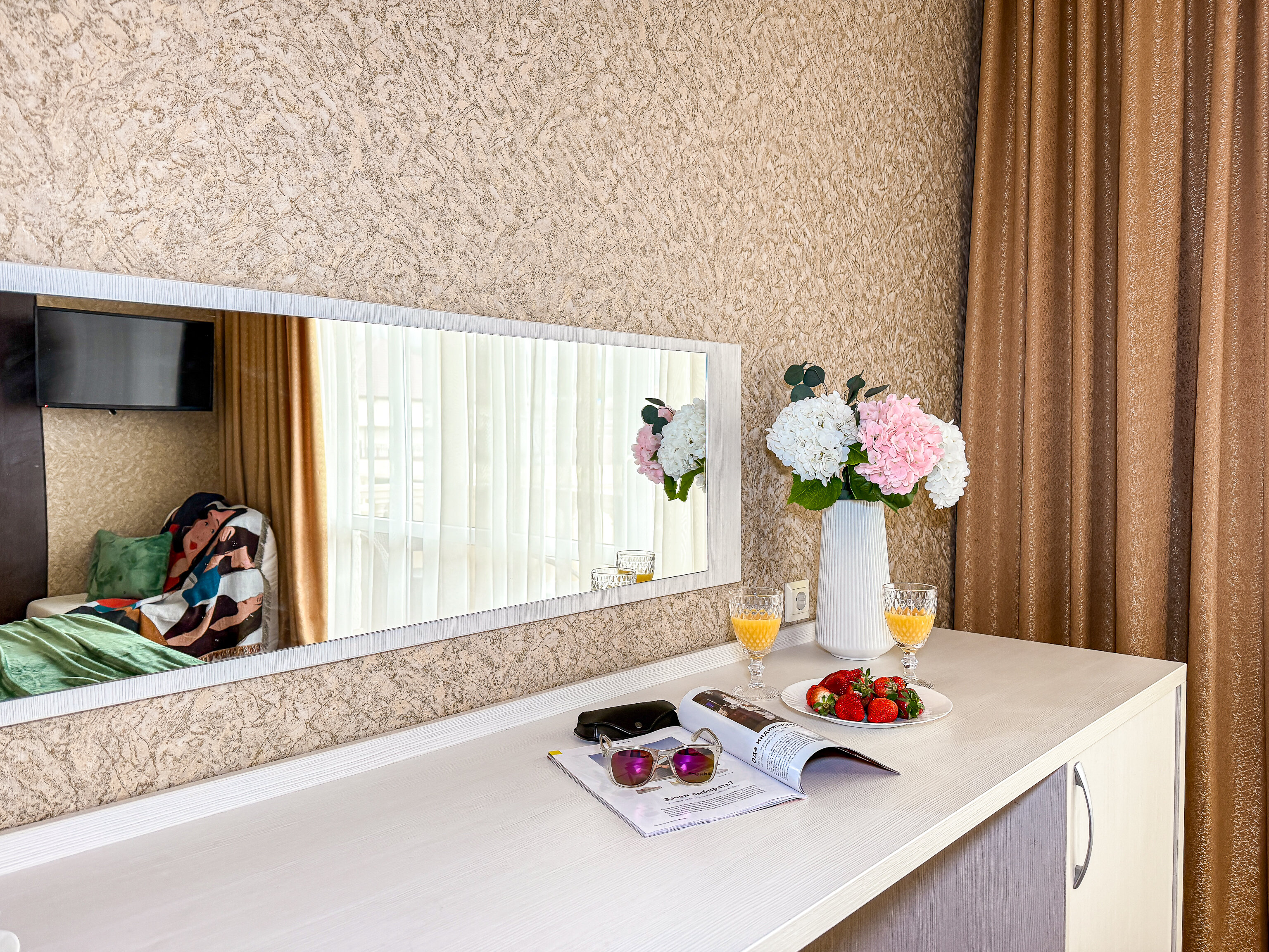 Фото Милана