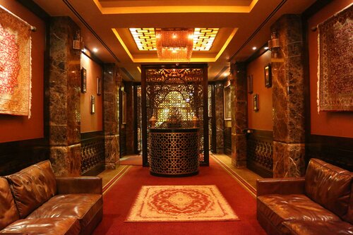 Гостиница Elite Crystal Hotel в Манаме