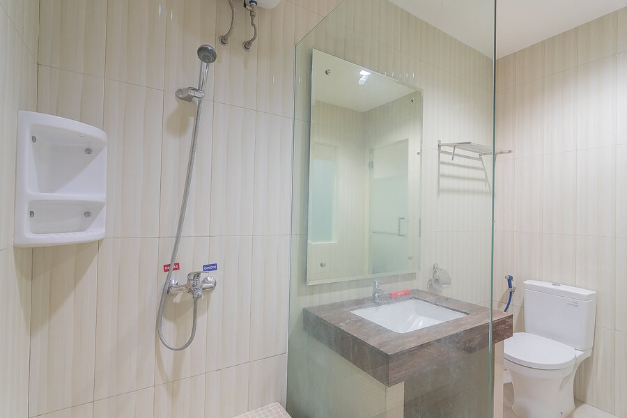 Фото RedDoorz @ Malabar Street