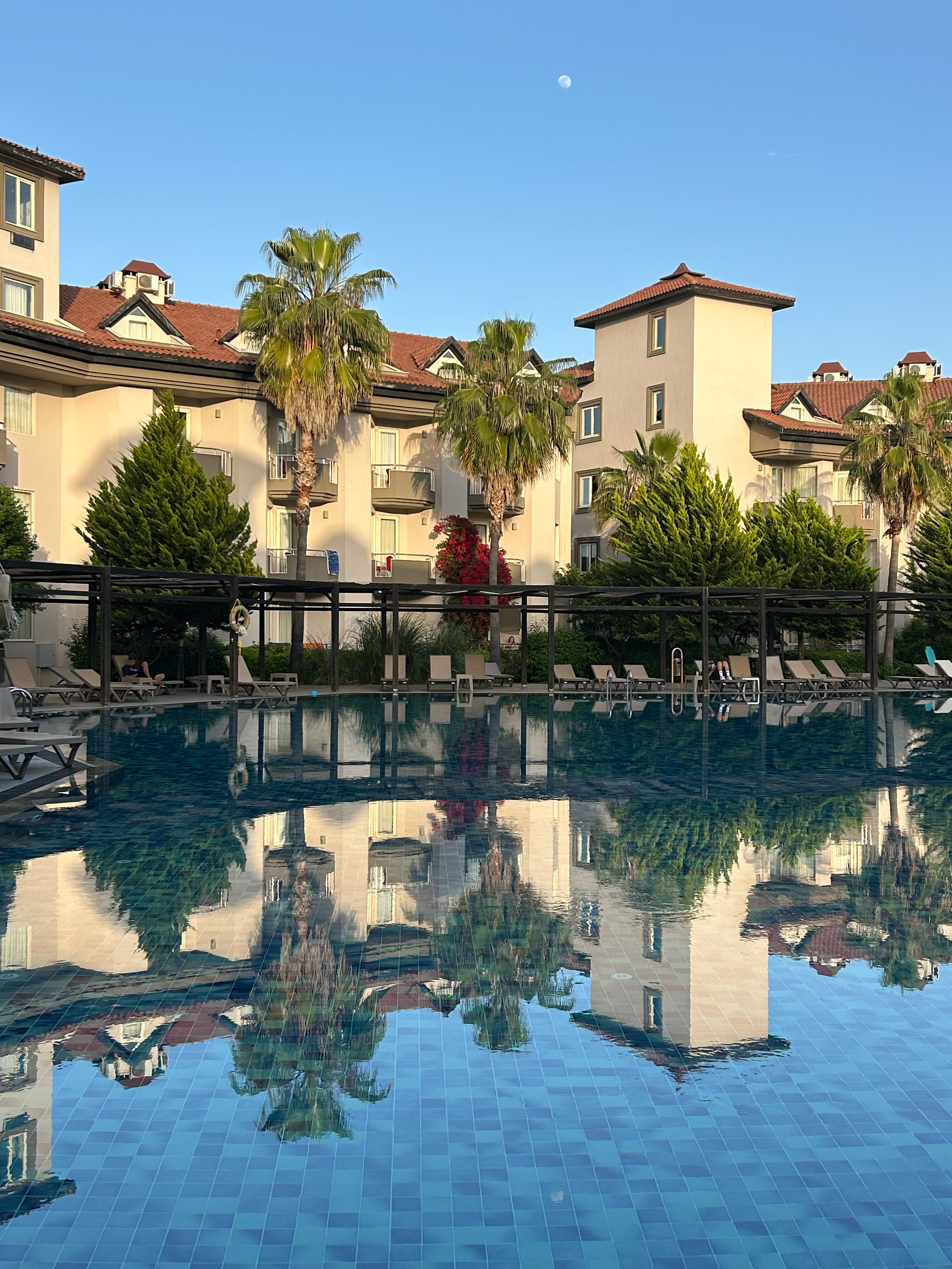 Фото Orfeus Park Hotel