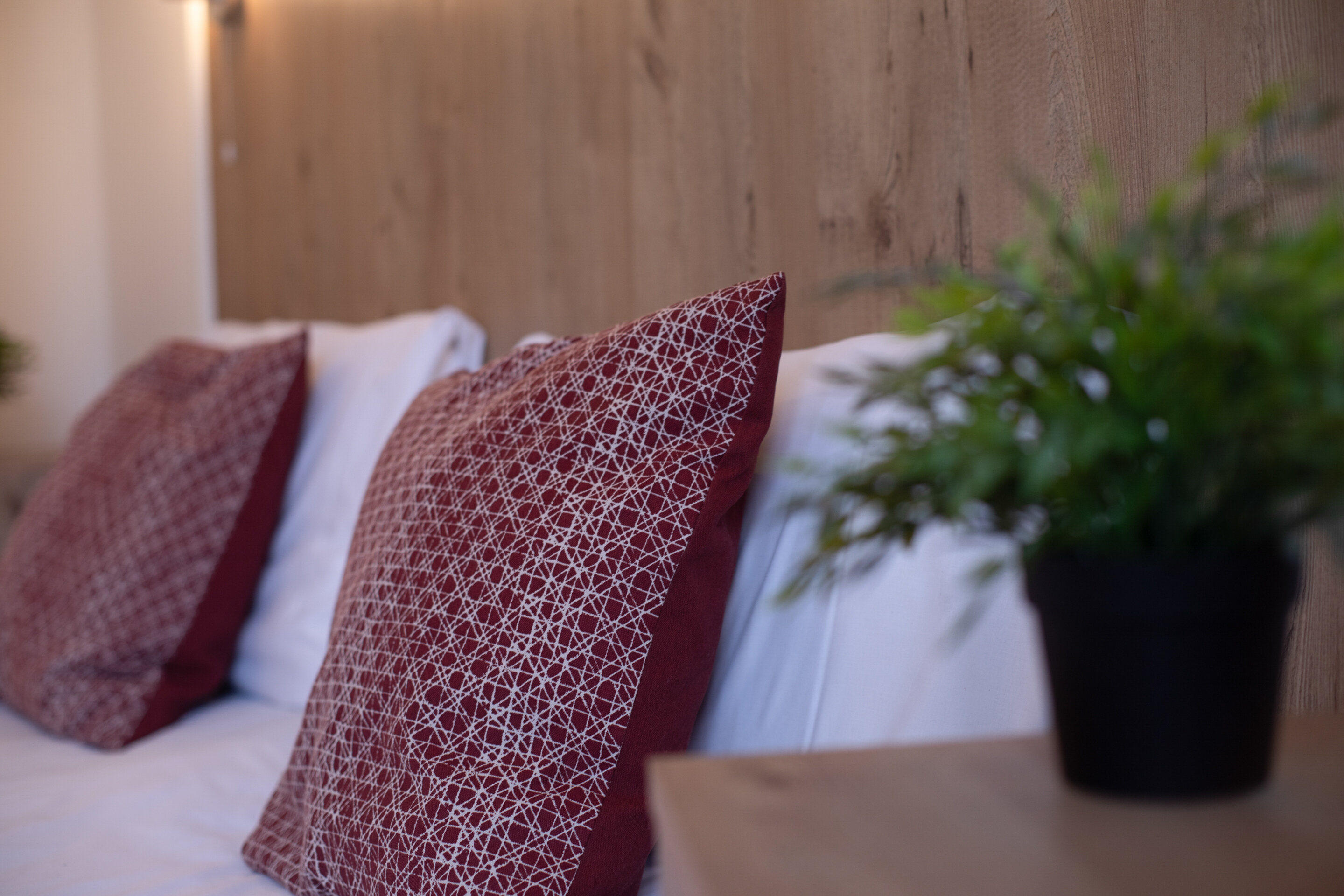 Фото Oyo TamTam Acton Hotel