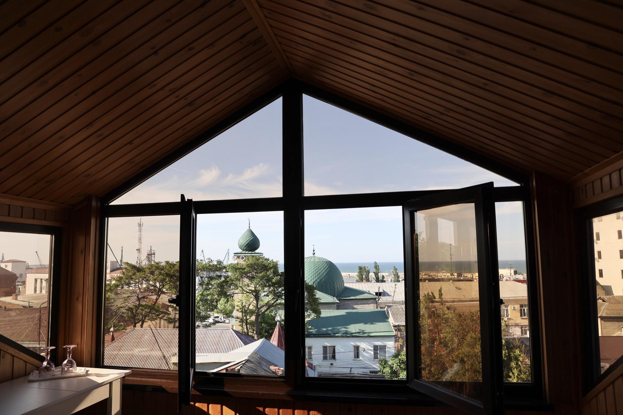 Фото Эленика на Агабабова 40