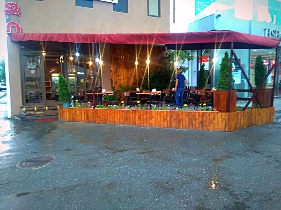 Comida rápida Masivi Lahmajo, , foto