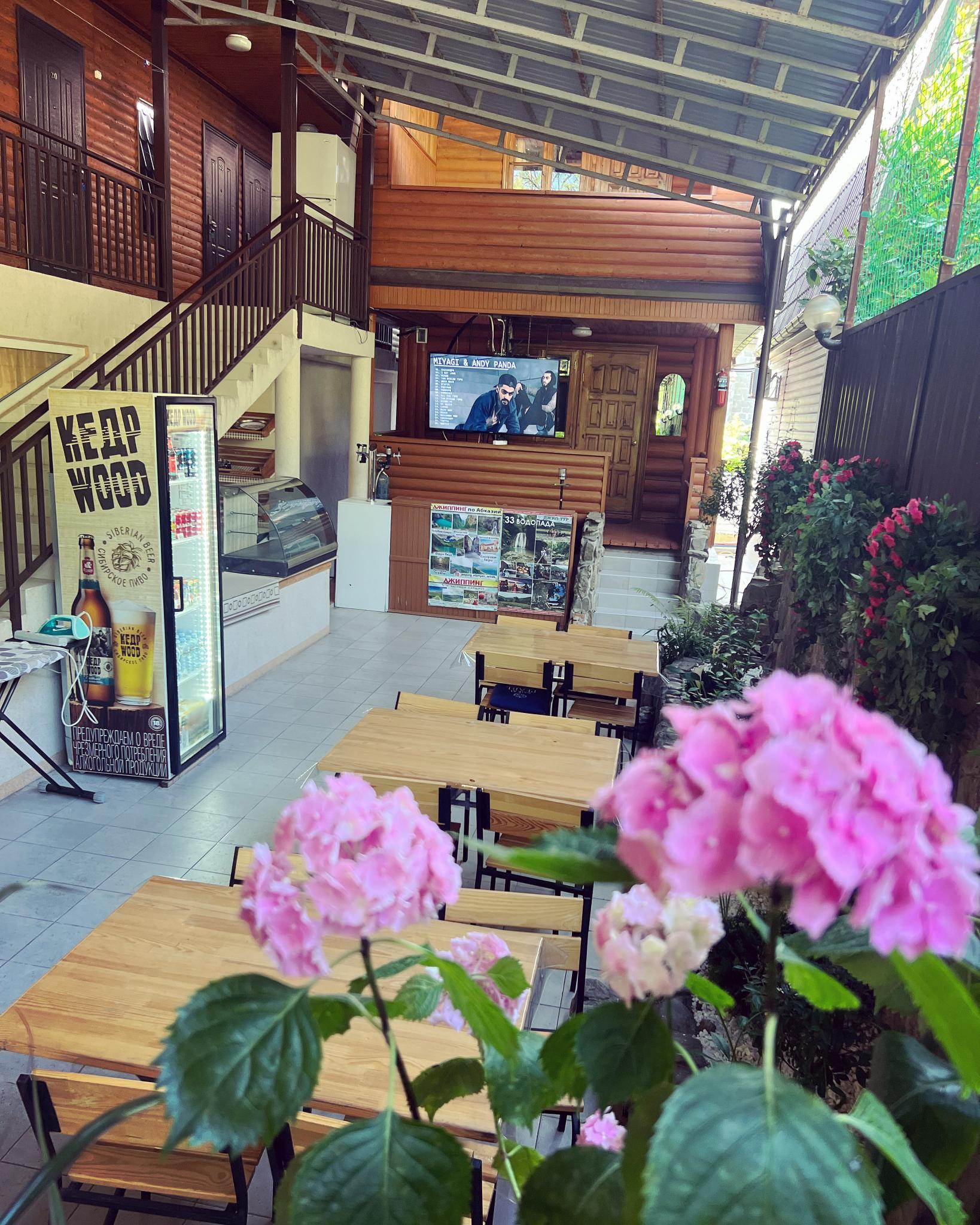 Фото ЛариЛанка