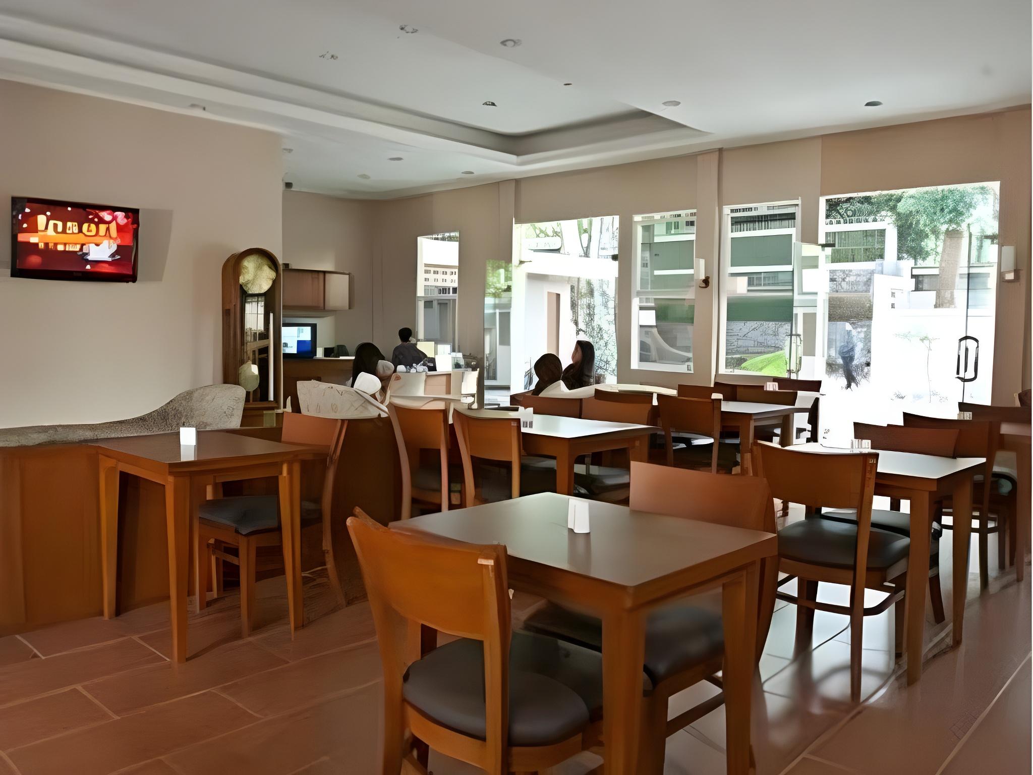 Фото U Village Hotel And Villa