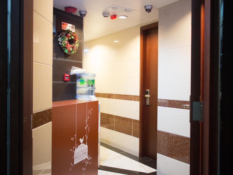 Фото Garden Hotel