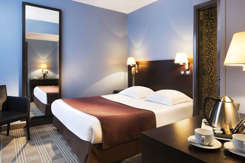 Гостиница Hotel Sophie Germain в Париже